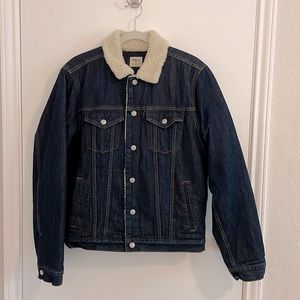 GAP Men’s Denim Sherpa Jacket, Dark Wash Blue, M